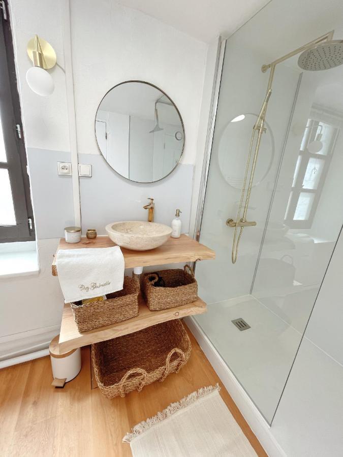 Gite Chez Gabrielle Le Puy-en-Velay Exterior photo