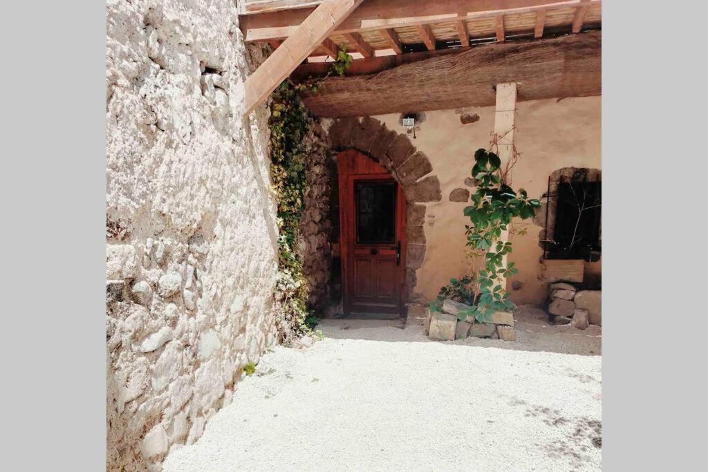 Gite Chez Gabrielle Le Puy-en-Velay Exterior photo