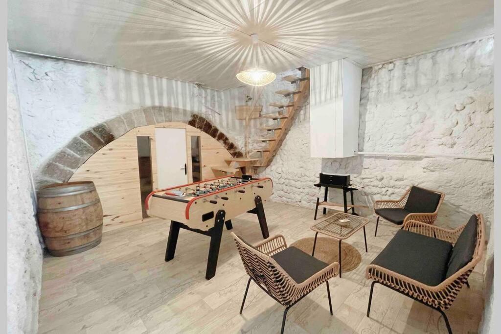 Gite Chez Gabrielle Le Puy-en-Velay Exterior photo