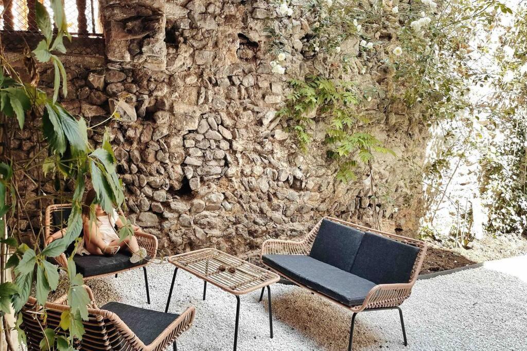 Gite Chez Gabrielle Le Puy-en-Velay Exterior photo